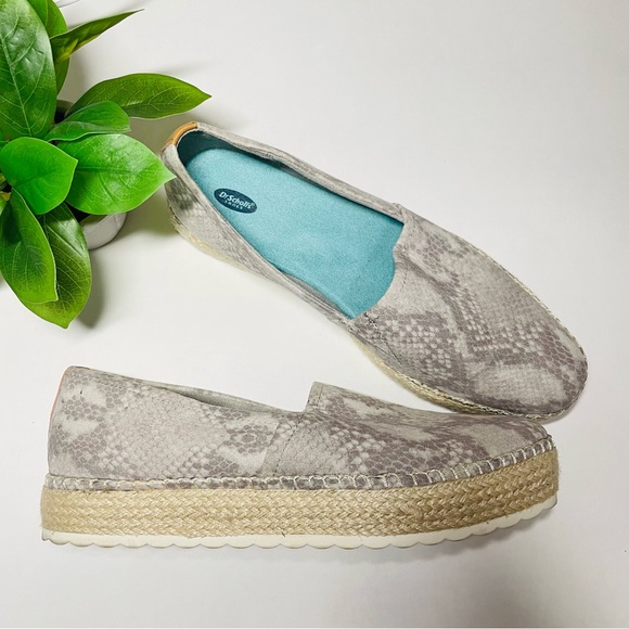 Dr.Scholl’s Women’s size 9.5 snake print espadrilles slip on orthope - Picture 2 of 9